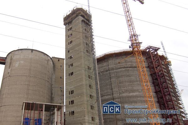 Силос и башня элеватора Сахарного Завода «АГРОСНАБСАХАР»